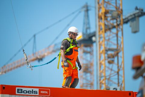 35% van bouwprofessionals waarschuwt: ‘Werkdruk en snelheid ondermijnen veiligheid’